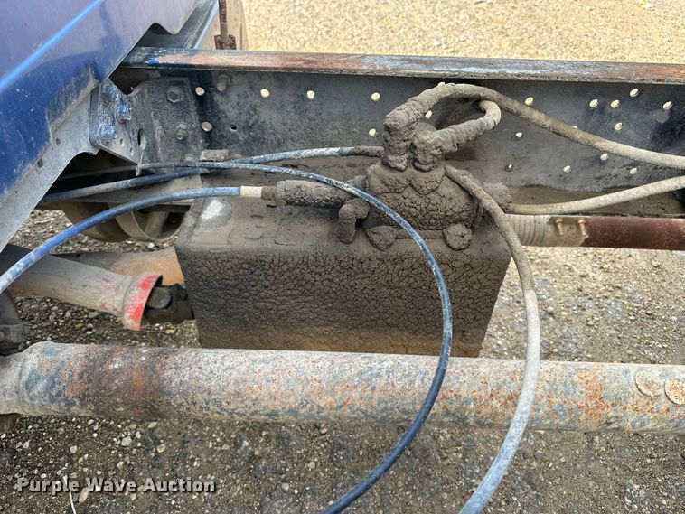 image for item DV0881 1996 International 4700 dump truck