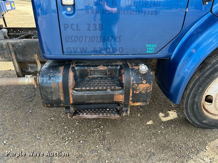 image for item DV0881 1996 International 4700 dump truck