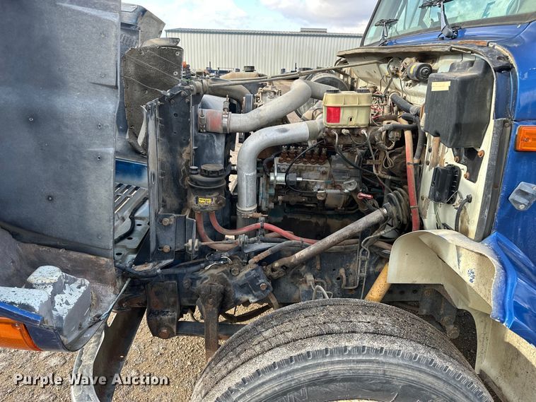 image for item DV0881 1996 International 4700 dump truck