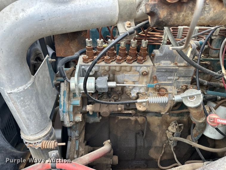 image for item DV0881 1996 International 4700 dump truck