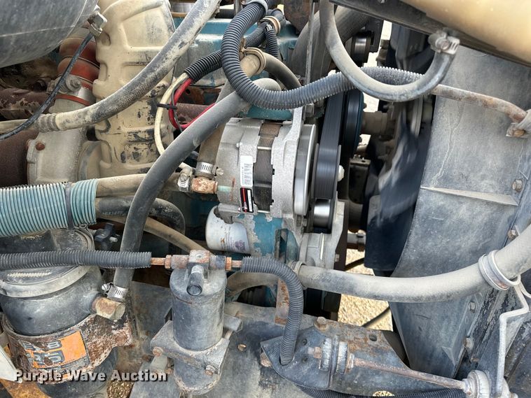 image for item DV0881 1996 International 4700 dump truck