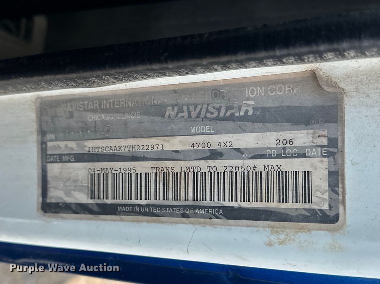 image for item DV0881 1996 International 4700 dump truck