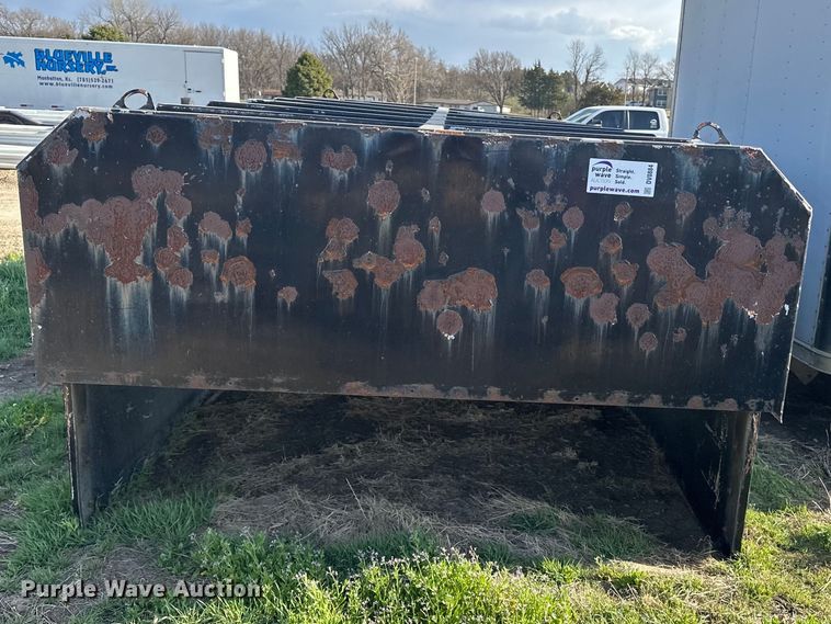 image for item DV0884 Chip bed topper