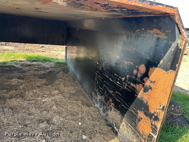 image for item DV0884 Chip bed topper