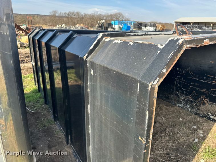 image for item DV0884 Chip bed topper