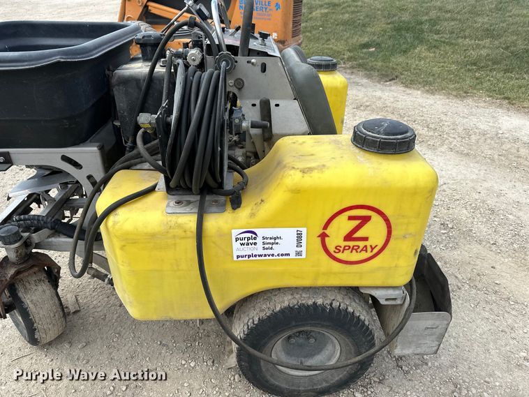 image for item DV0887 Z Spray turf sprayer