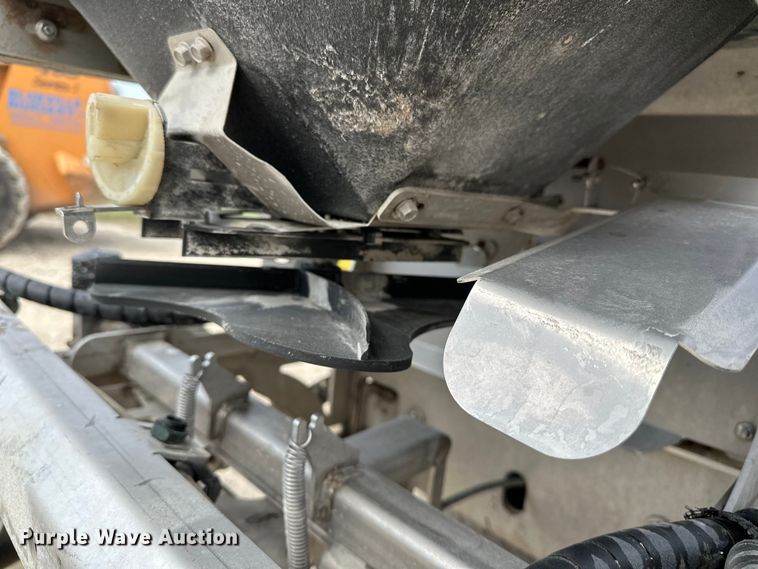 image for item DV0887 Z Spray turf sprayer