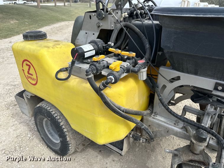 image for item DV0887 Z Spray turf sprayer