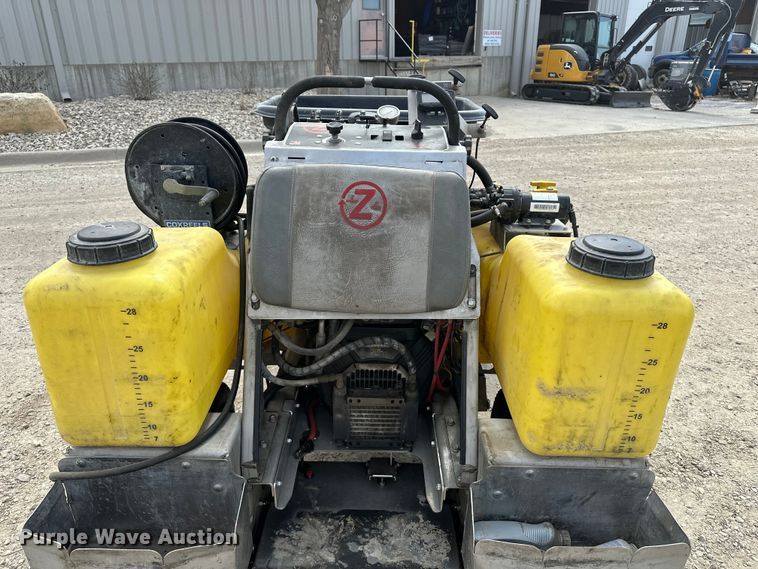 image for item DV0887 Z Spray turf sprayer