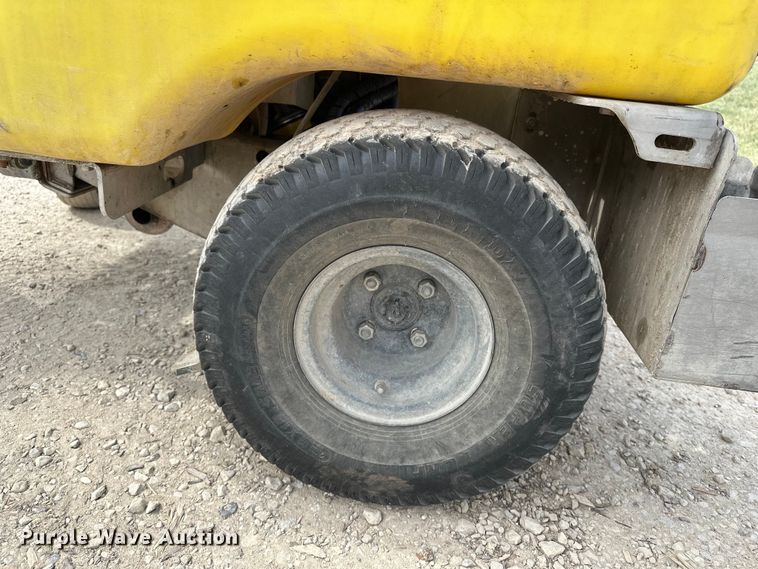 image for item DV0887 Z Spray turf sprayer