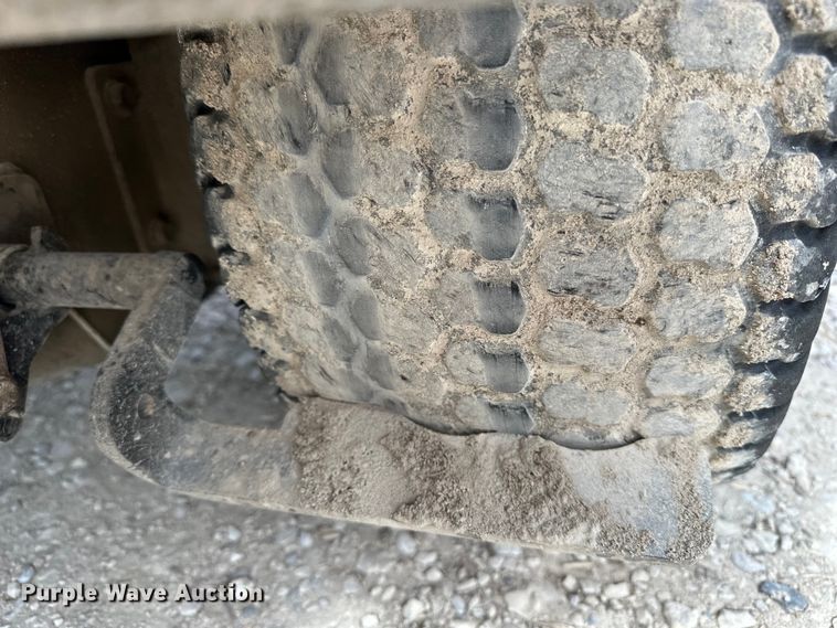 image for item DV0887 Z Spray turf sprayer