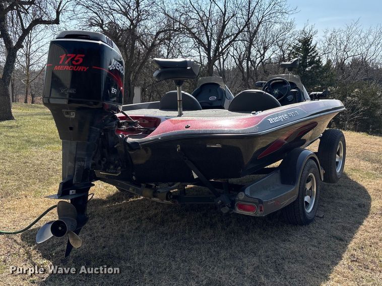 image for item DZ3971 2001 Ranger R83VS  boat