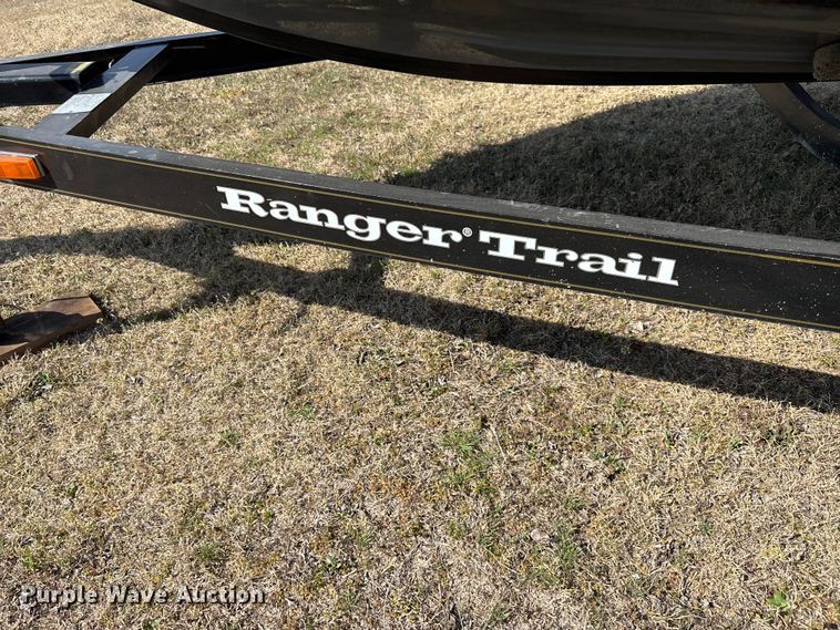 image for item DZ3971 2001 Ranger R83VS  boat