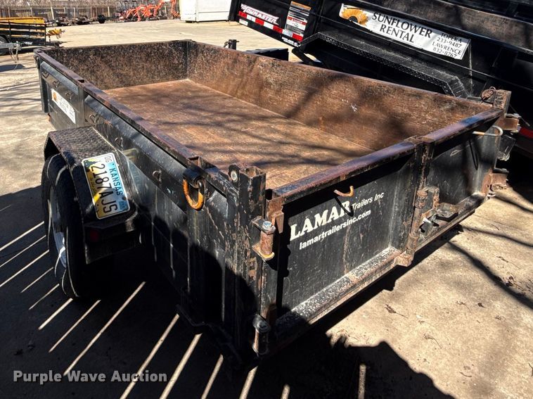 image for item DZ4411 2010 Lamar dump trailer