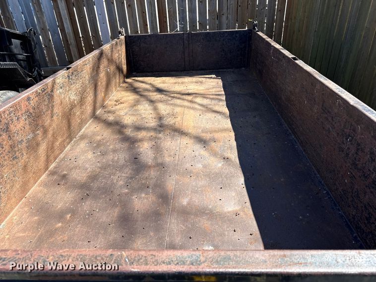 image for item DZ4411 2010 Lamar dump trailer