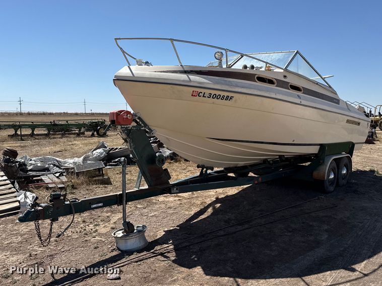 image for item DZ5352 1974 Bayliner Saratoga boat