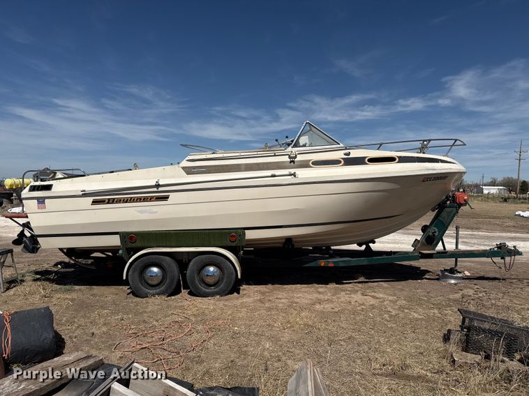 image for item DZ5352 1974 Bayliner Saratoga boat