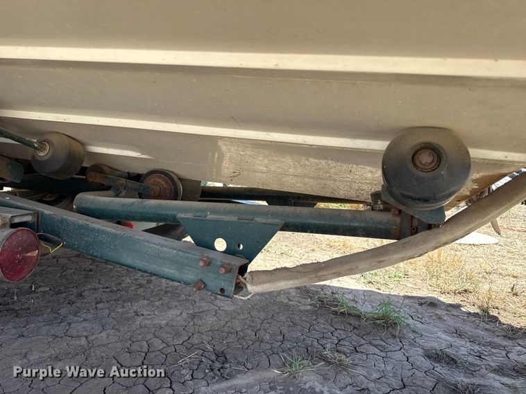 image for item DZ5352 1974 Bayliner Saratoga boat