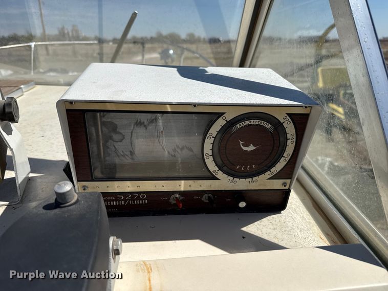 image for item DZ5352 1974 Bayliner Saratoga boat