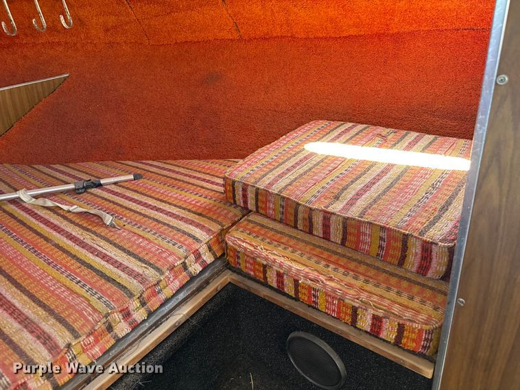 image for item DZ5352 1974 Bayliner Saratoga boat