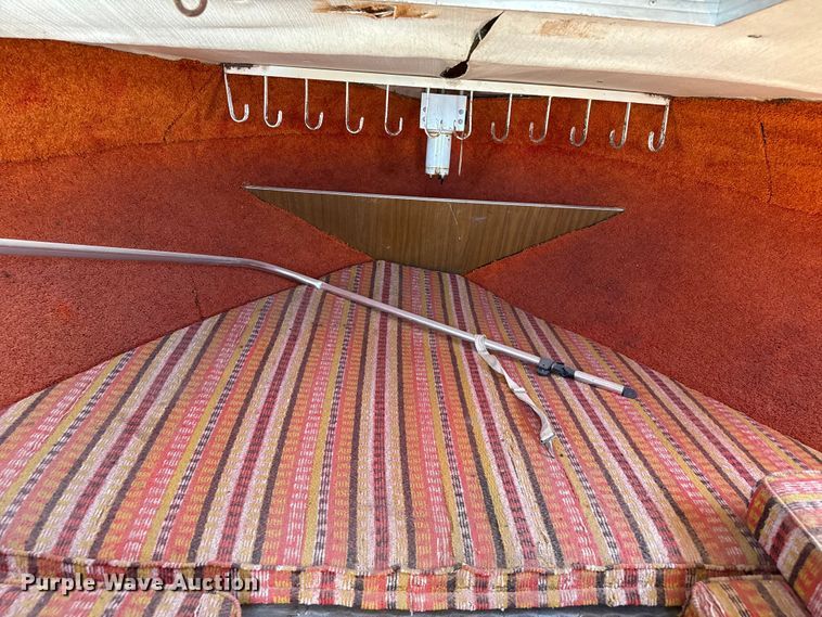 image for item DZ5352 1974 Bayliner Saratoga boat