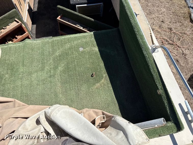 image for item DZ5352 1974 Bayliner Saratoga boat