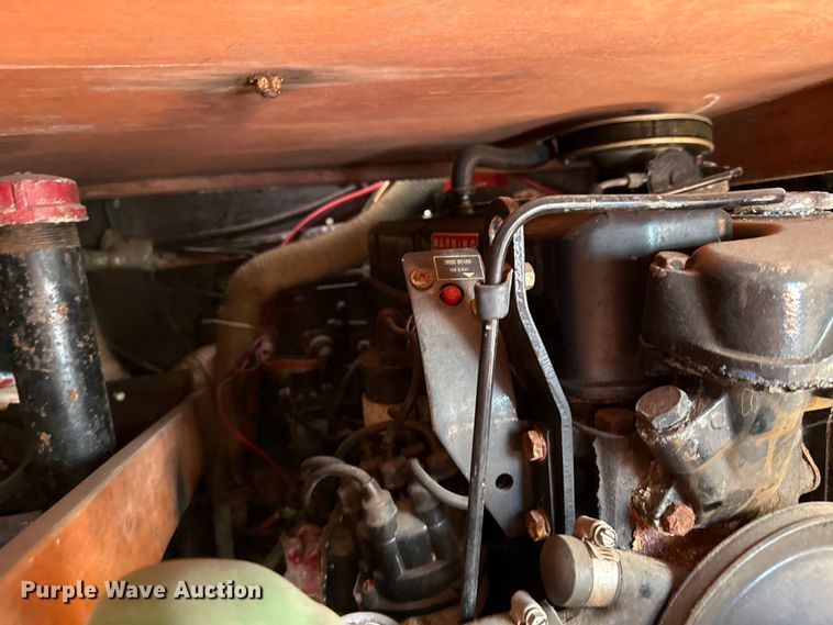 image for item DZ5352 1974 Bayliner Saratoga boat