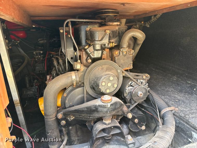 image for item DZ5352 1974 Bayliner Saratoga boat