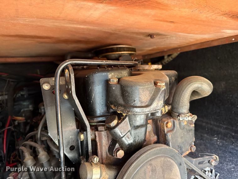 image for item DZ5352 1974 Bayliner Saratoga boat