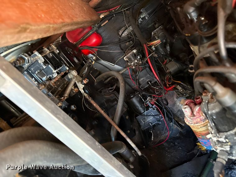 image for item DZ5352 1974 Bayliner Saratoga boat