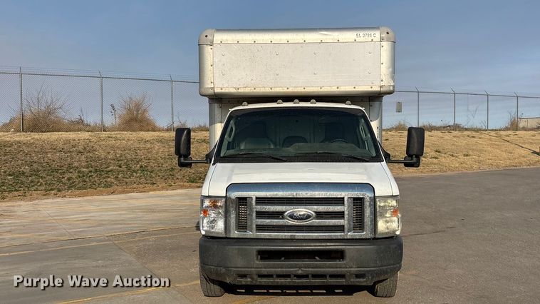 image for item EA4558 2009 Ford E-450 Box Truck