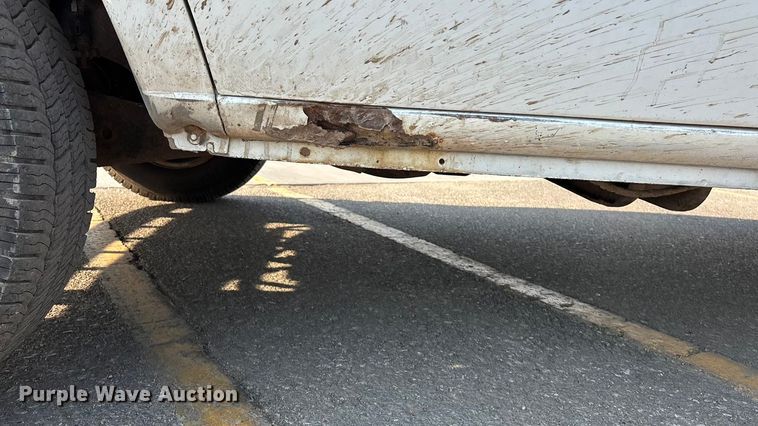 image for item EA4558 2009 Ford E-450 Box Truck