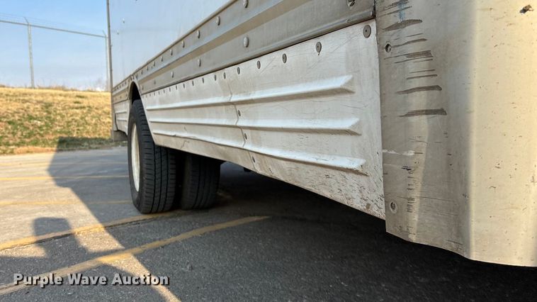 image for item EA4558 2009 Ford E-450 Box Truck