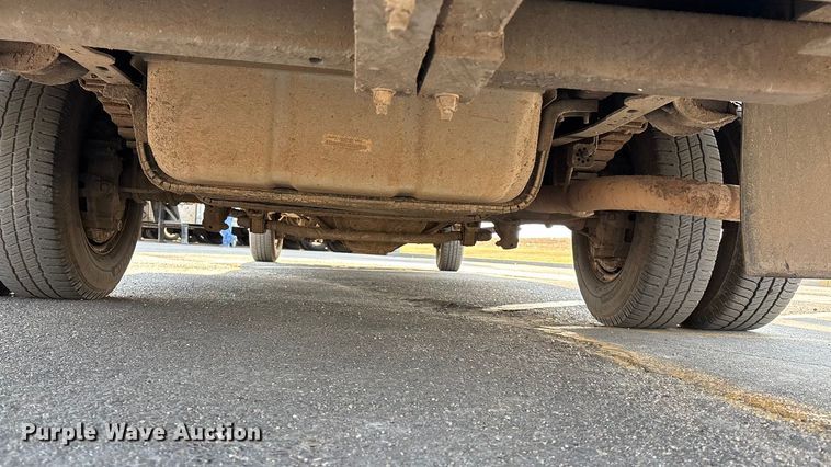 image for item EA4558 2009 Ford E-450 Box Truck