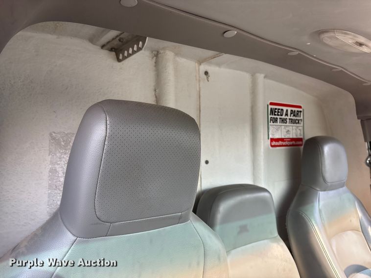 image for item EA4558 2009 Ford E-450 Box Truck