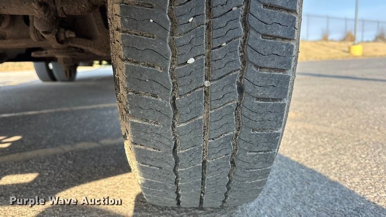 image for item EA4558 2009 Ford E-450 Box Truck