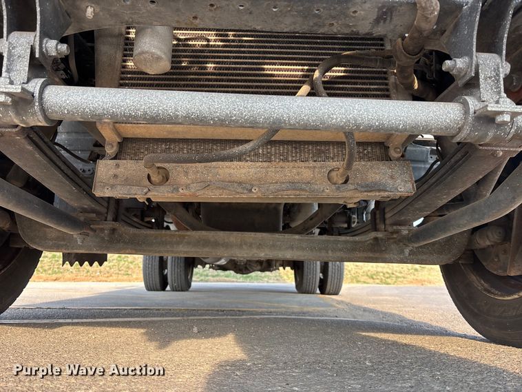 image for item EA4559 2007 Isuzu NPR box truck