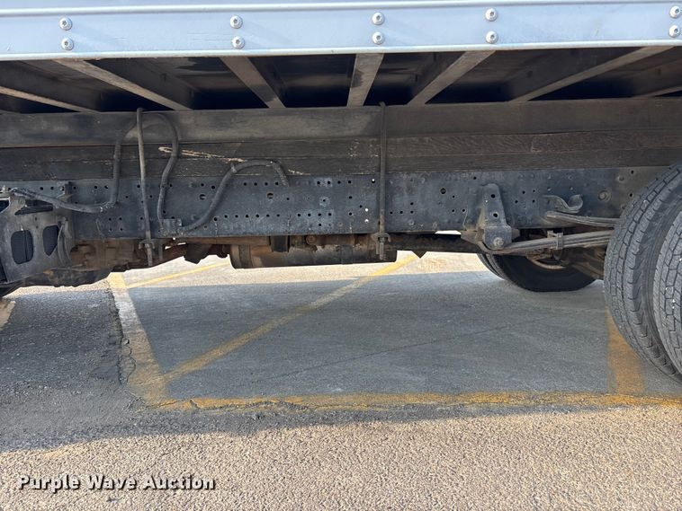 image for item EA4559 2007 Isuzu NPR box truck