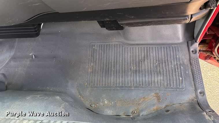 image for item EA4559 2007 Isuzu NPR box truck