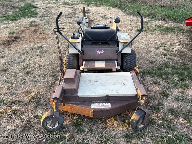 image for item EA4561 Grasshopper 614 ZTR lawn mower
