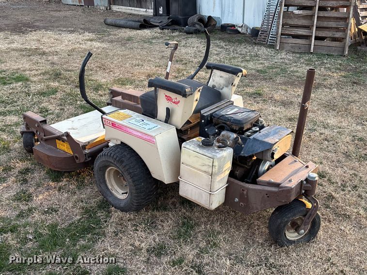 image for item EA4561 Grasshopper 614 ZTR lawn mower