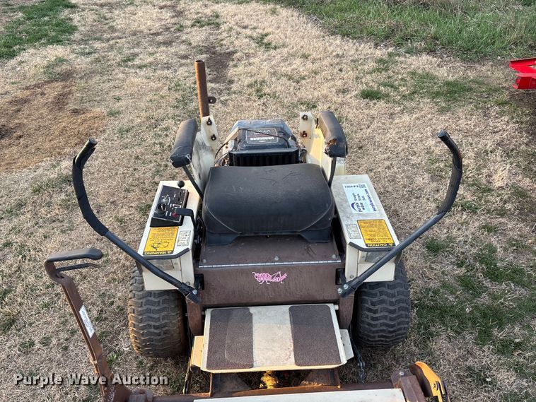 image for item EA4561 Grasshopper 614 ZTR lawn mower