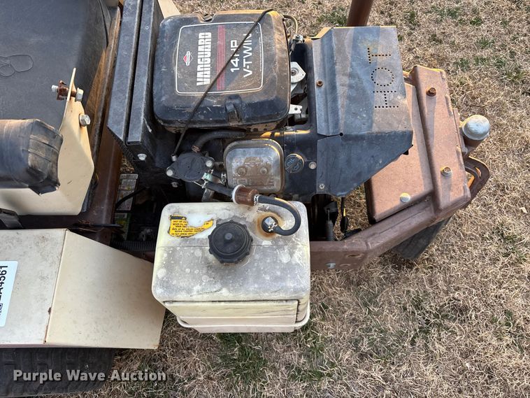 image for item EA4561 Grasshopper 614 ZTR lawn mower