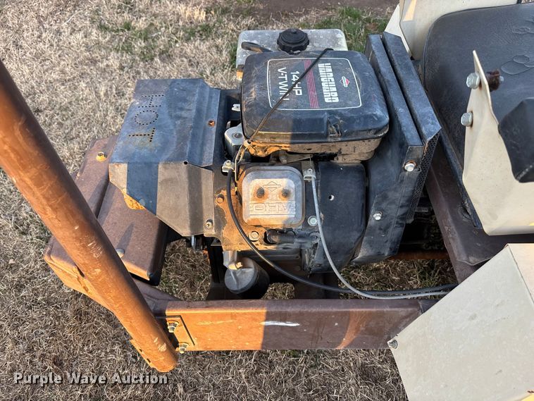 image for item EA4561 Grasshopper 614 ZTR lawn mower