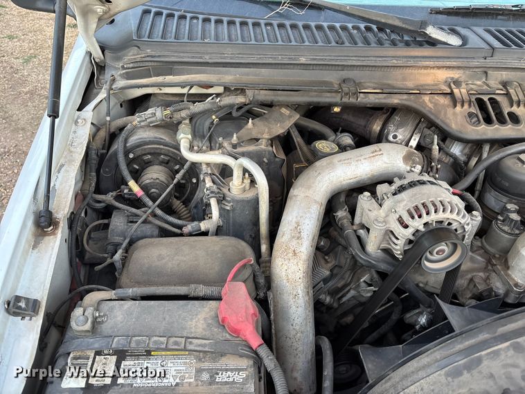 image for item EA4563 2005 Ford F250 Super Duty Crew Cab pickup truck