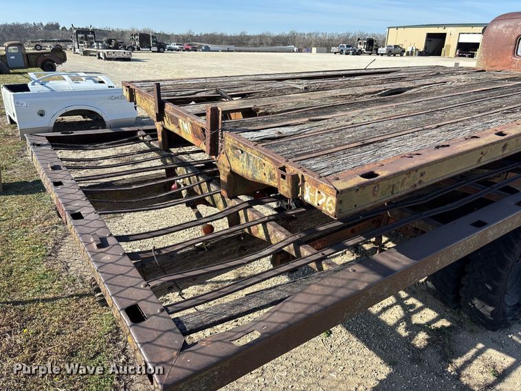 image for item EA4649 1940 Ford flatbed truck