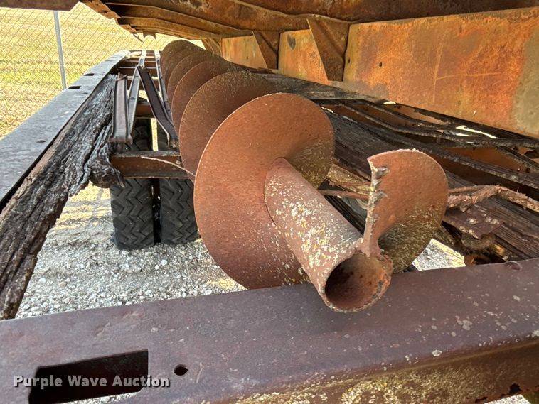 image for item EA4649 1940 Ford flatbed truck