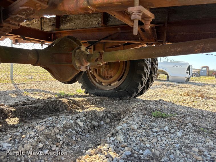 image for item EA4649 1940 Ford flatbed truck