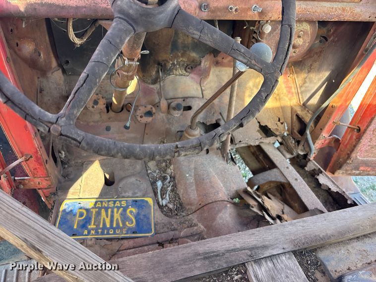 image for item EA4649 1940 Ford flatbed truck