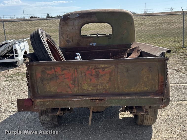 image for item EA4657 1941 International Harvester KB-1 pickup truck